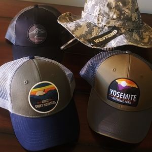Lot of 4 mens hats